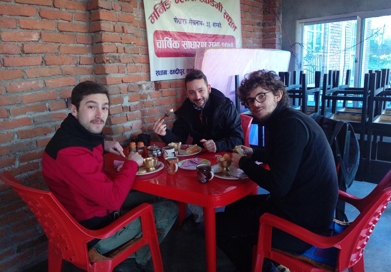 Bandipur Samira Homestay & Mountain View Restaurant מראה חיצוני תמונה